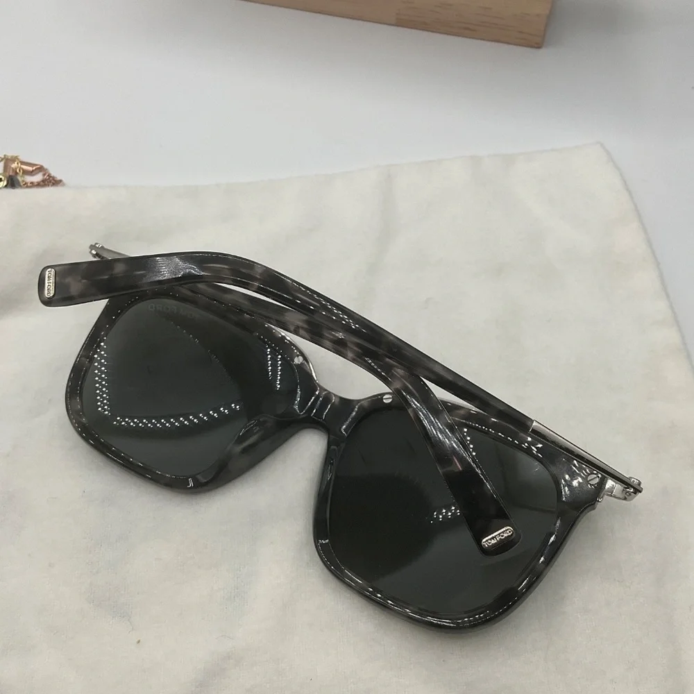 TOM FORD SUNGLASSES UNISEX - Picture 3 of 6